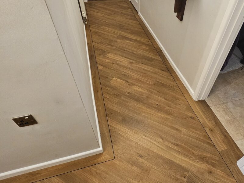 Amtico Spacia - Traditional Oak - Narrow Plank