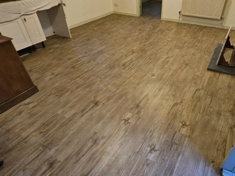 Amtico Spacia - Featured Oak- Barnwood -Wide Plank